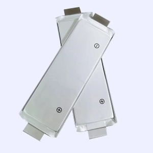 Bateria de polímer NMC de grau A de 3,7 V i 50 Ah per a vehicles elèctrics